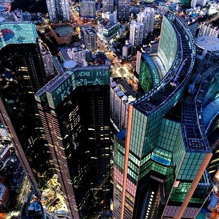 Grand Lct Residence Busan Bagian luar foto