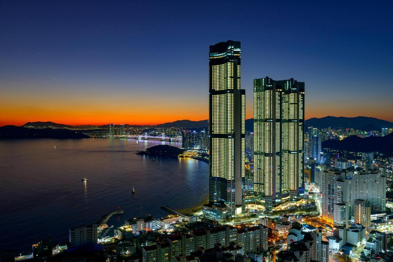 Grand Lct Residence Busan Bagian luar foto